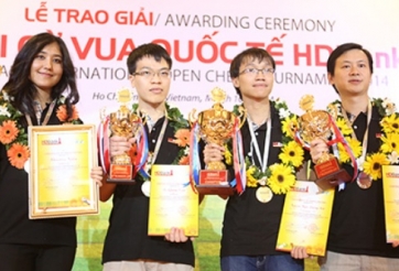 Trường Sơn: 'Bạn gái là động lực giúp tôi vô địch'